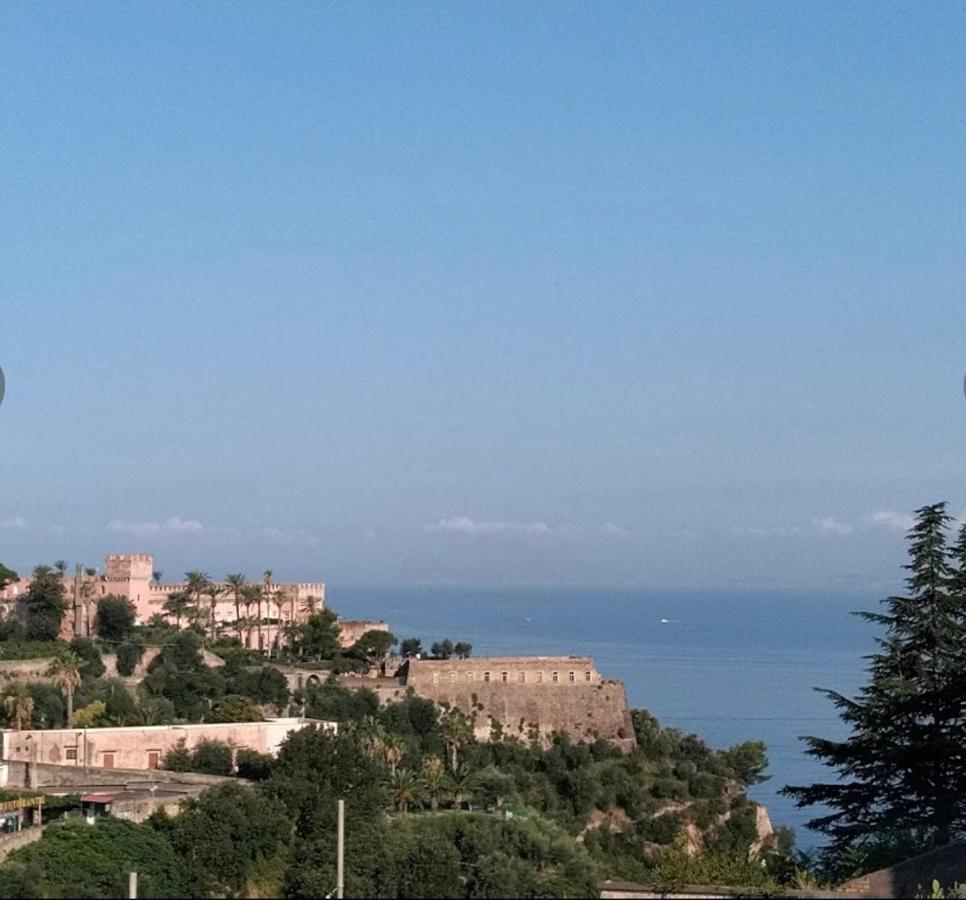 Vittoria Luxury Suite Vico Equense Exterior foto
